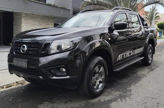 NISSAN FRONTIER 2.3 16V TURBO DIESEL ATTACK CD 4X4 AUTOMÁTICO